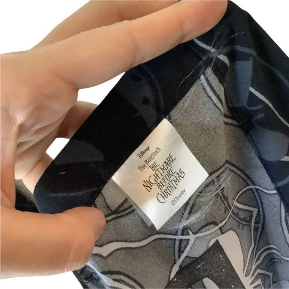 Nightmare Before Christmas Black White Skeleton‎ Lightweight Throw Blanket